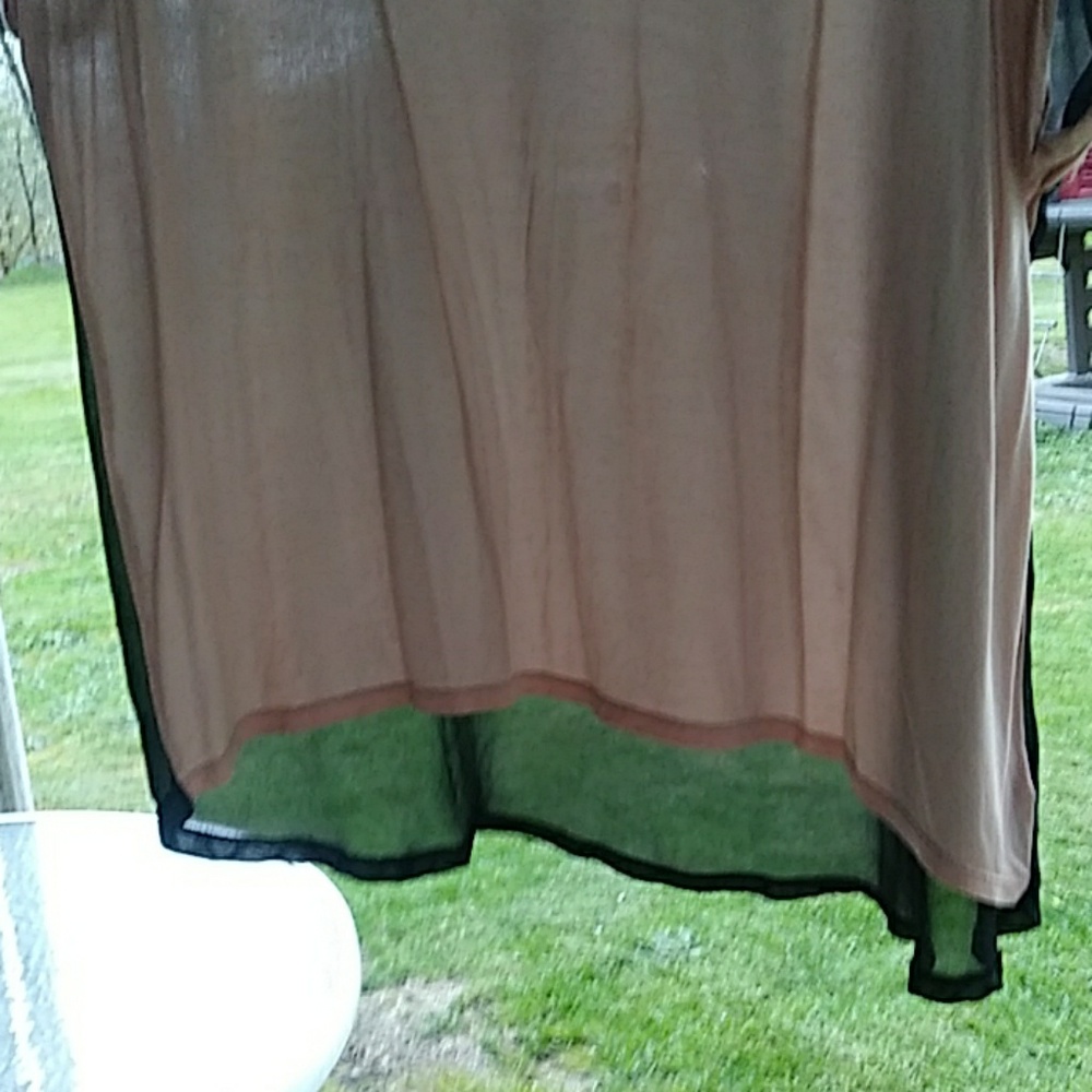 Top - Picture 2 of 5